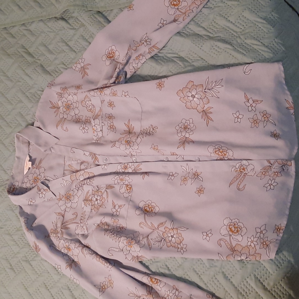 WORN ONCE! Candies brand long sleeve button down blue floral dress shirt